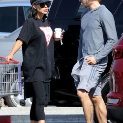 10-09 - Naya and Ryan Dorsey shopping for groceries